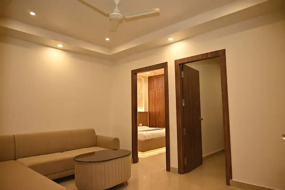Atharv Kaashi - Behind Sigra Sports Stadium