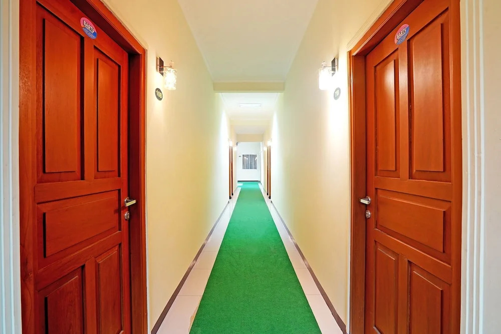 Urbanview Hotel Bartu Moh Toha Bandung by RedDoorz