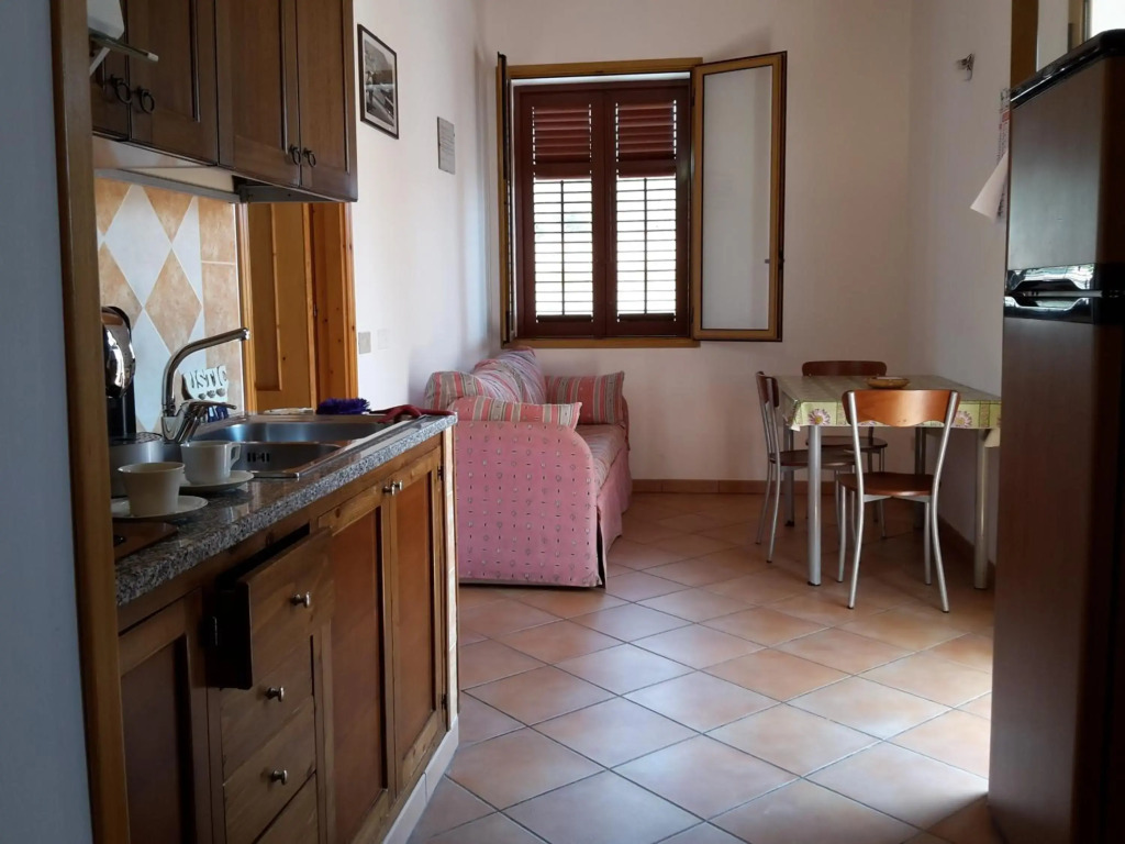 UsticaTour Apartments and Villas