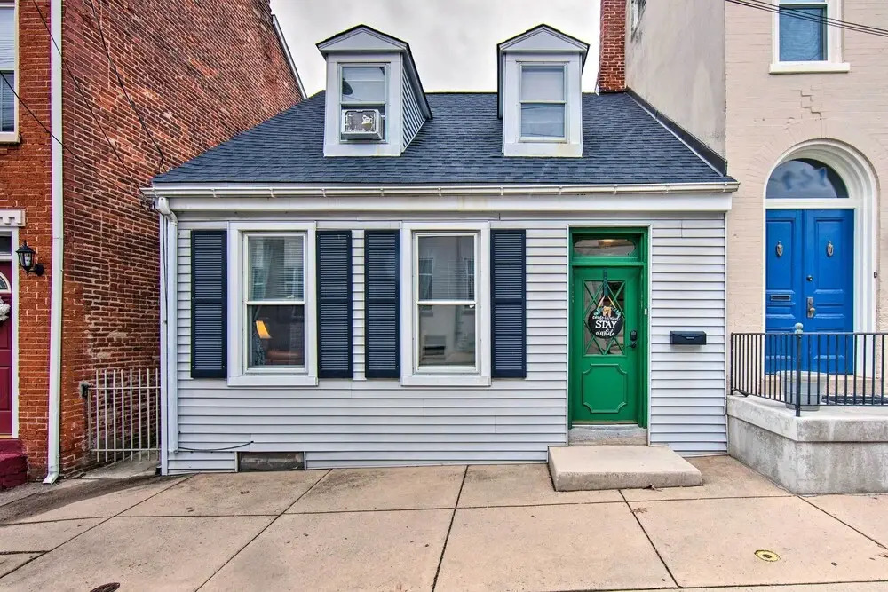 Central Lancaster Home < 1 Mi to Downtown!