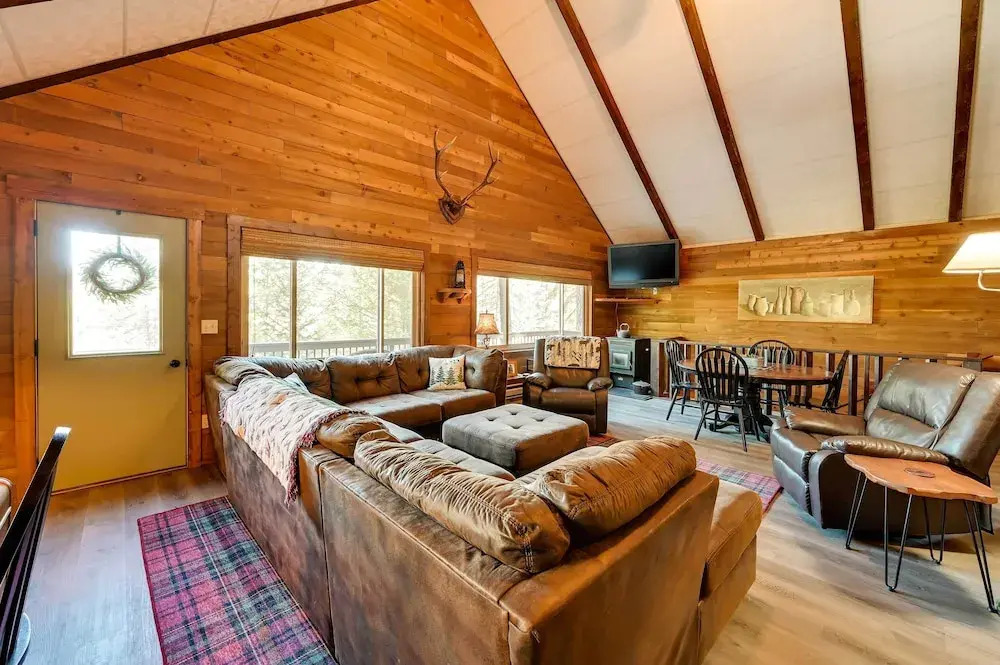 Secluded Garden Valley Cabin w/ Deck & Views!