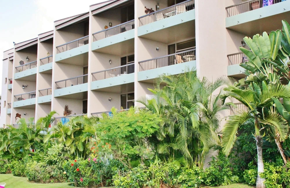 Hale Mahina #b-405 by Ali'i Resorts