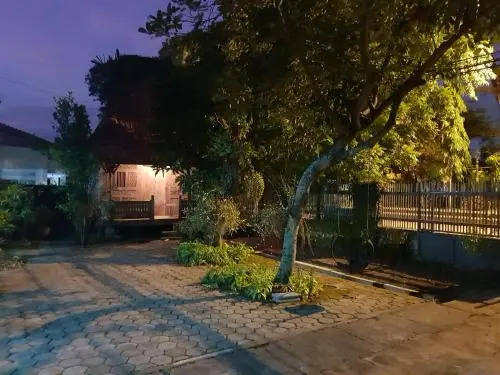 Rumah ISAKU