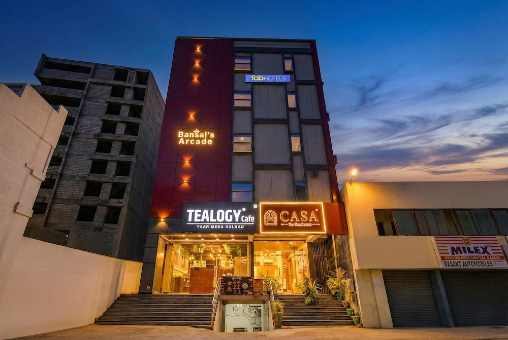 Fabhotel Casa Grand Himayathnagar