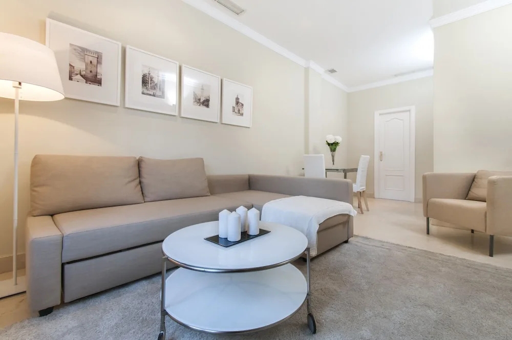 Enjoy Cathedral Views From Private Terrace! Penthouse Catedral III