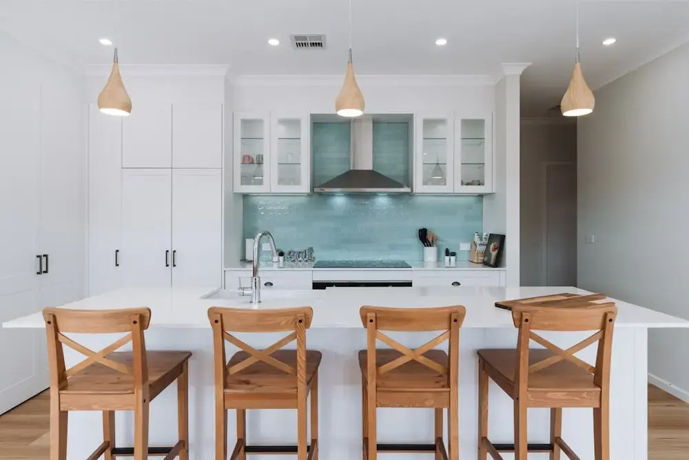 Exquisitely Spacious 3-Bed Home