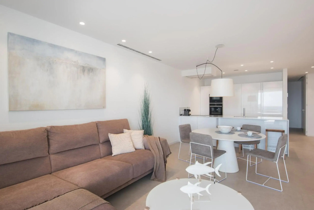 Infinity 1-2 LUXE PARTIAL SEA VIEW 2B