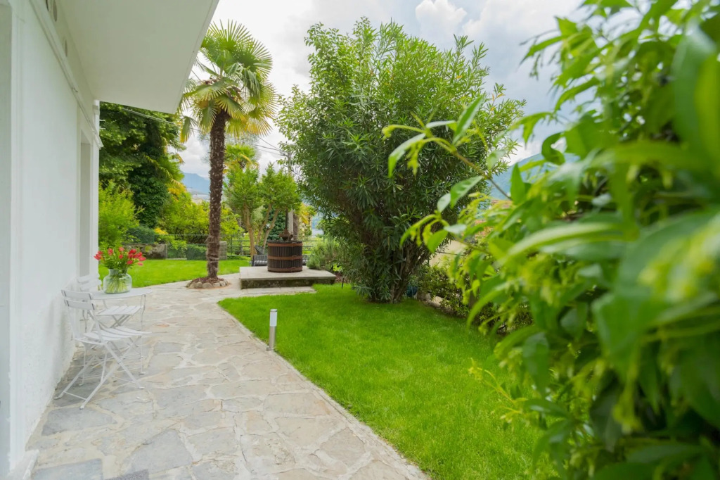 Enchanted Como Lake - Tremezzo Apartments by Rent All Como