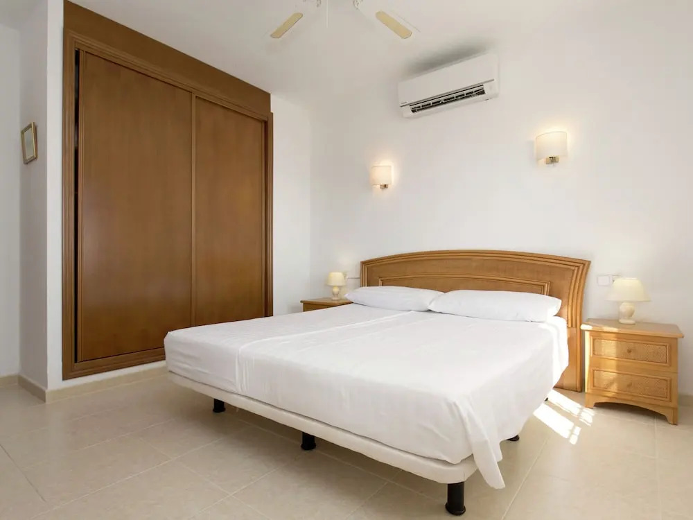 Moraira Retreat With Views