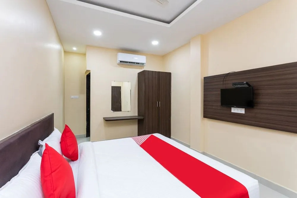 HOTEL SMR Palace