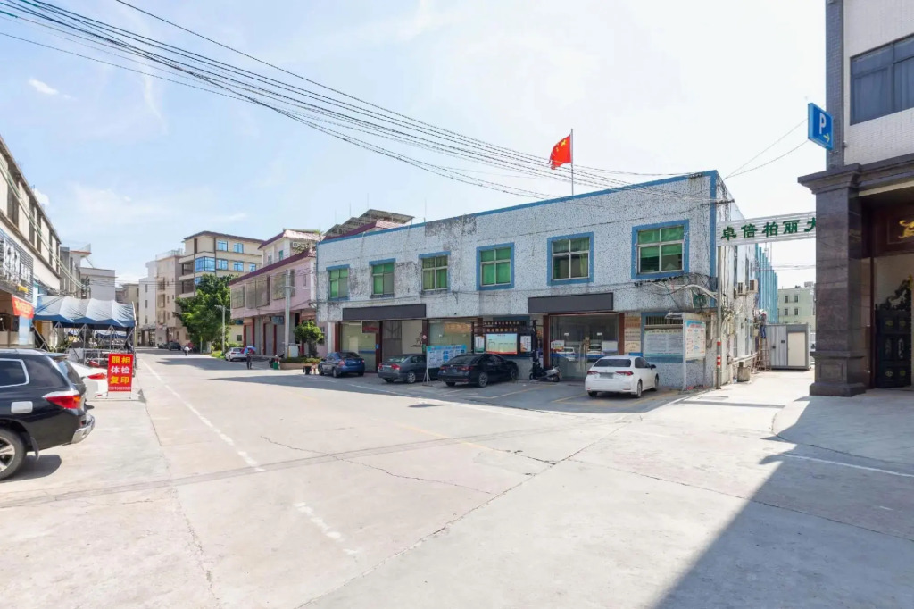 Zhuobei Baili Hotel (Jieyang High-speed Railway Station)