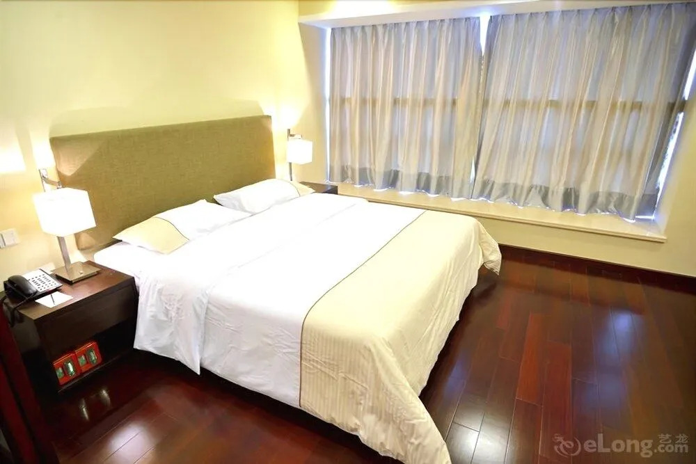 Zhanhong Pazhou Service Apartment