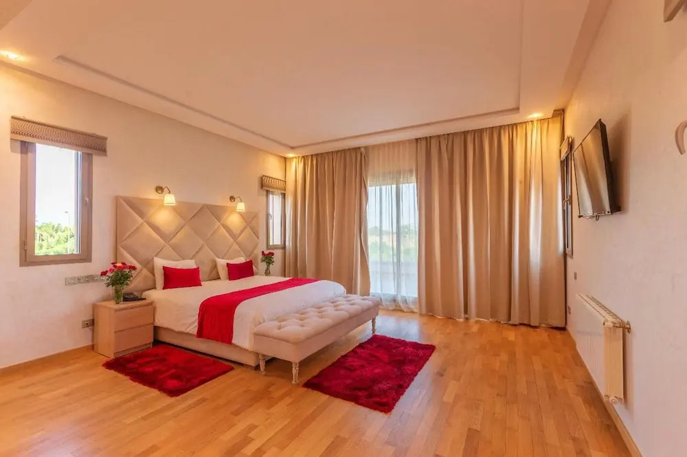 Villa With 7 Bedrooms in Marrakech, With Wonderful Mountain View, Priv