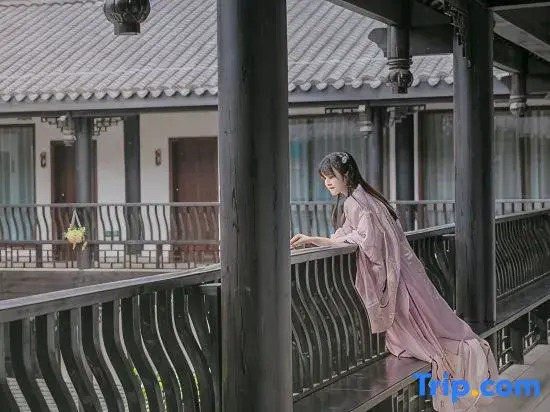 Jinyue Yuanlai Guesthouse