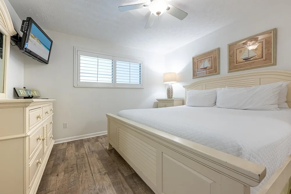 Coral Reef Club 35, Destin