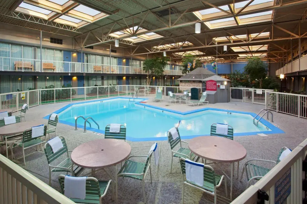 Ramada by Wyndham Clarion