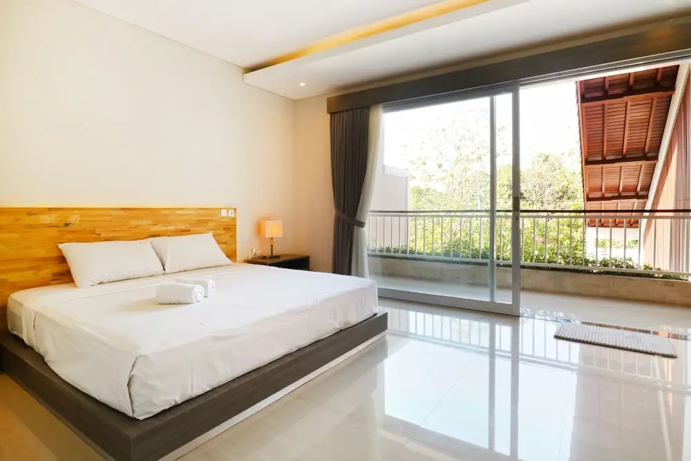Kenzo Villa