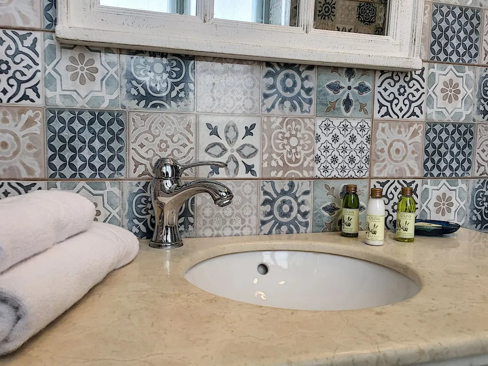 French Riviera Prestige by Nestor&Jeeves