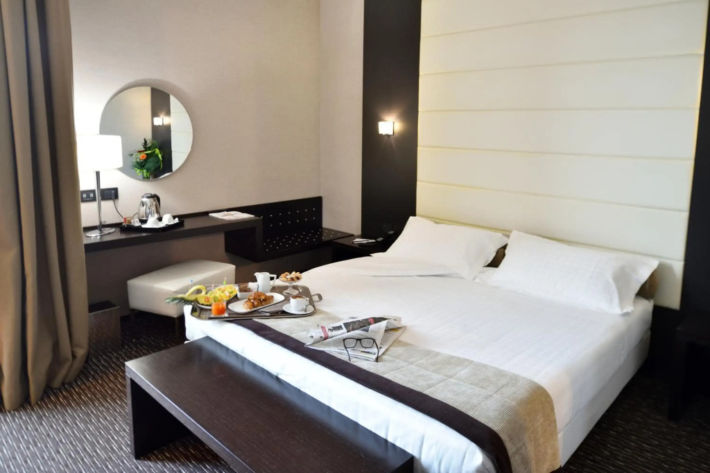 H2C Hotel Milanofiori