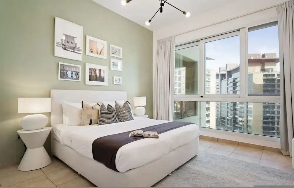 Luxury 2BR Maid Enjoy Stunning Marina View