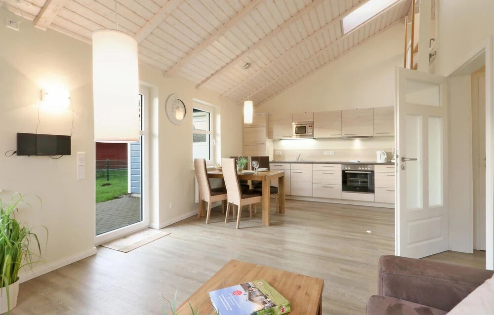 Beautiful Home in Dagebüll With 1 Bedrooms and Wifi