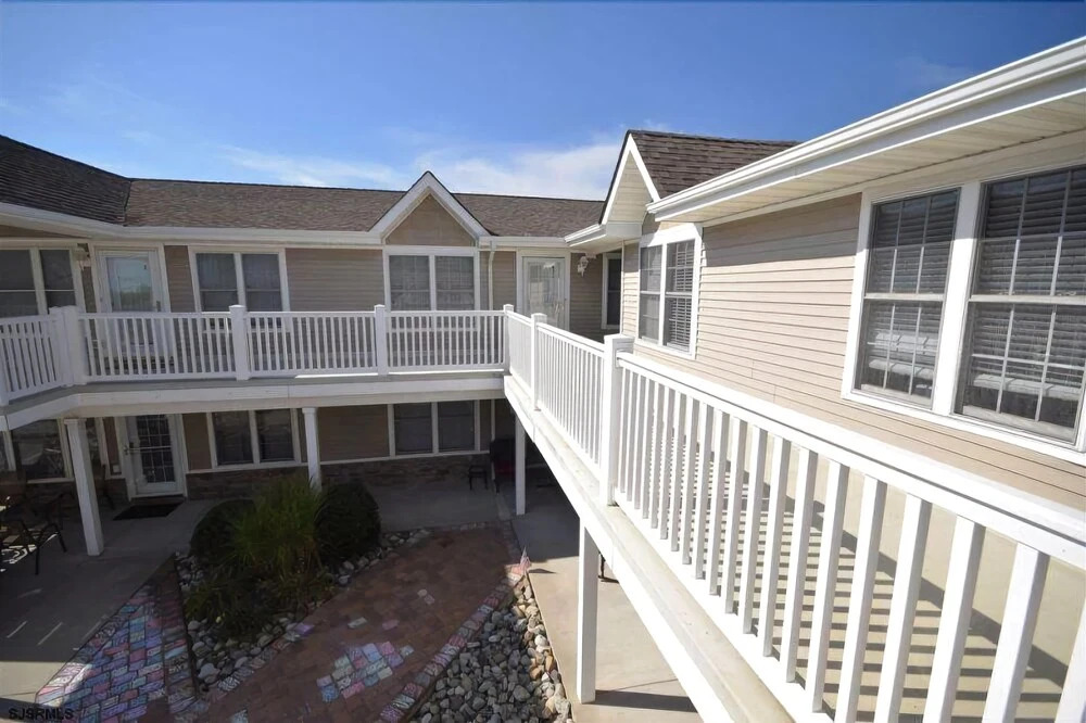 BR3512 Ocean Ave-4