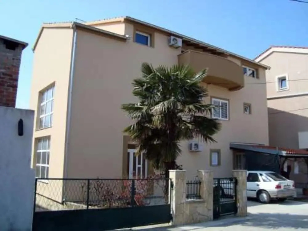 Apartments Zora