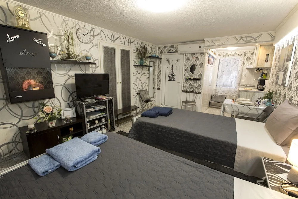 Eclectic Studio