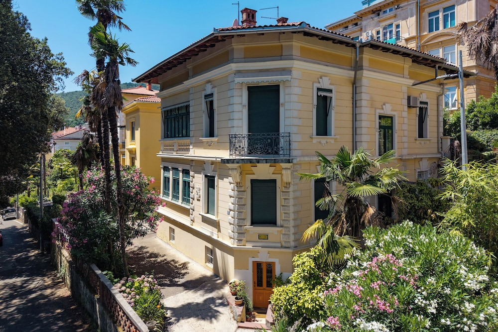 Sea and City Retreat Opatija