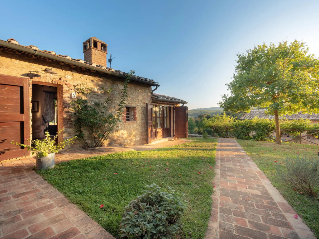 Apartment in Chianti With Pool ID 455