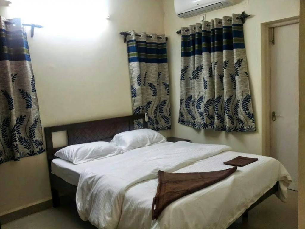 Hotel Parth Inn