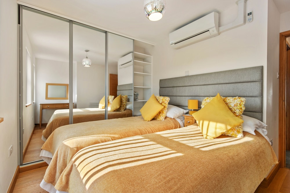 Sea Steam Apartment - Close to Village and Beach