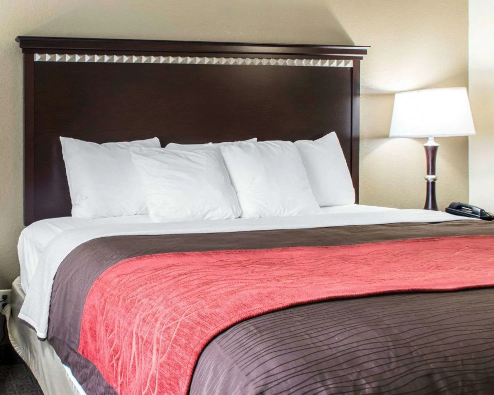 Fairfield by Marriott Inn & Suites Louisville Airport