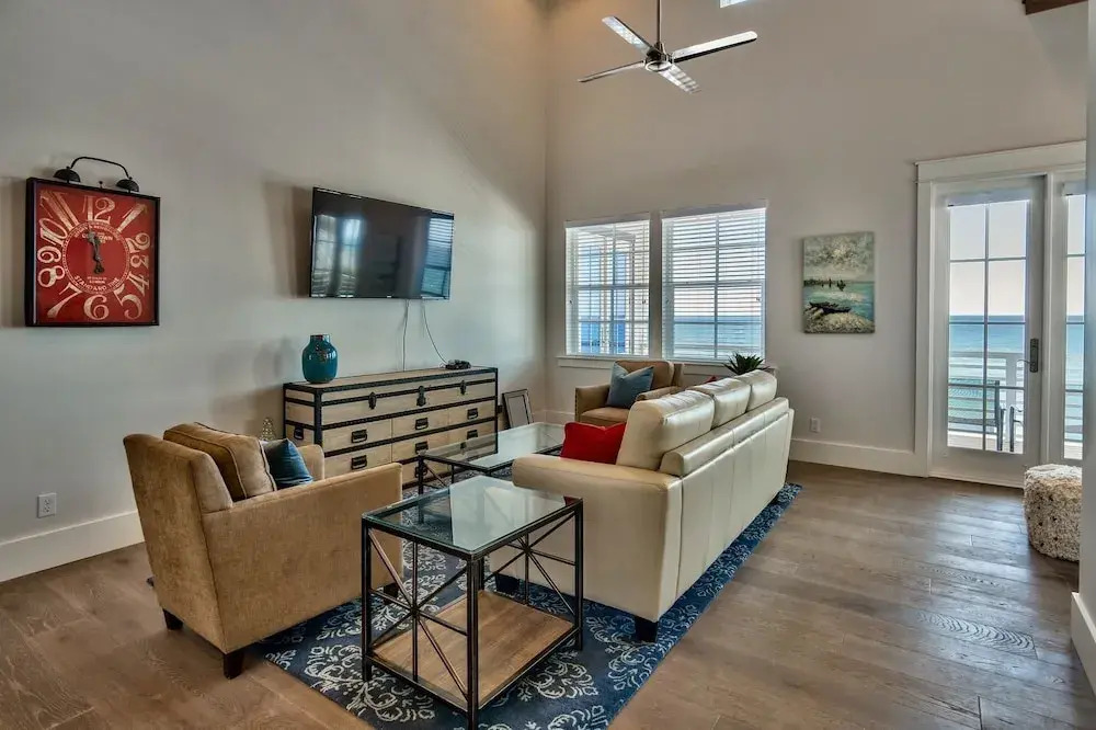 The Pelagic Blue 7 Bedroom Holiday Home by Five Star Properties