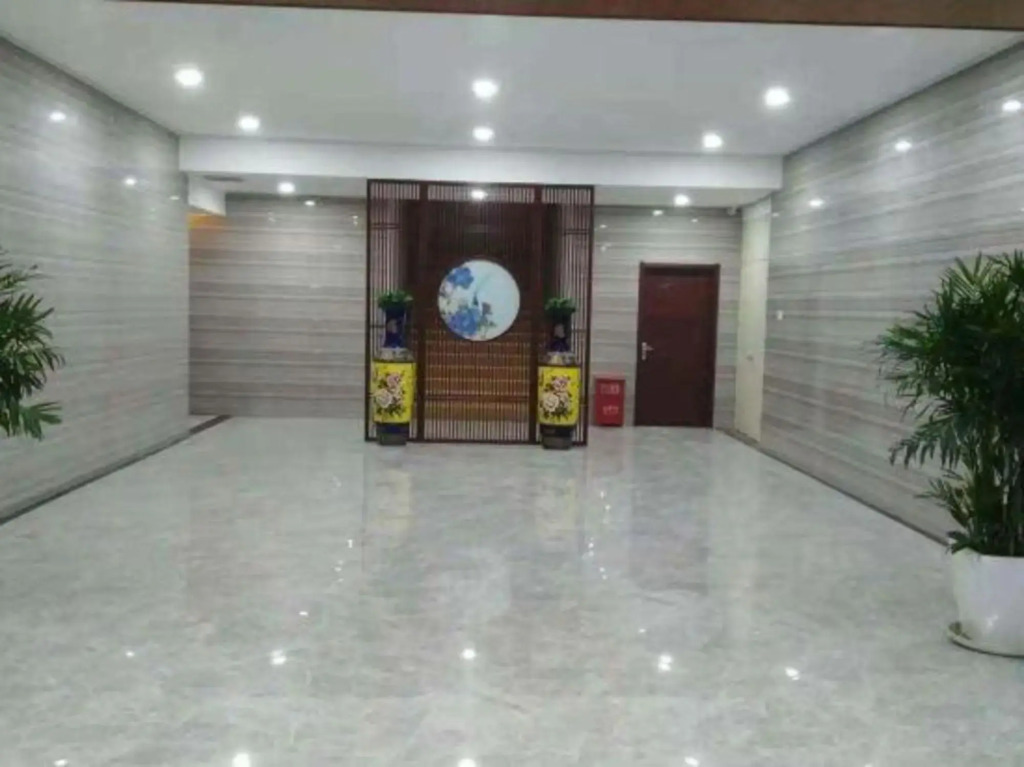 Deyu Business Hotel