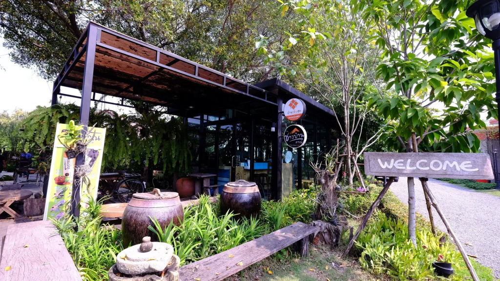 Baanpermsook Impact Muang Thong