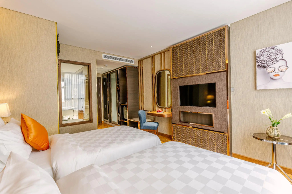 Winsuites Saigon Hotel - Complimentary Afternoon Tea & Refreshments