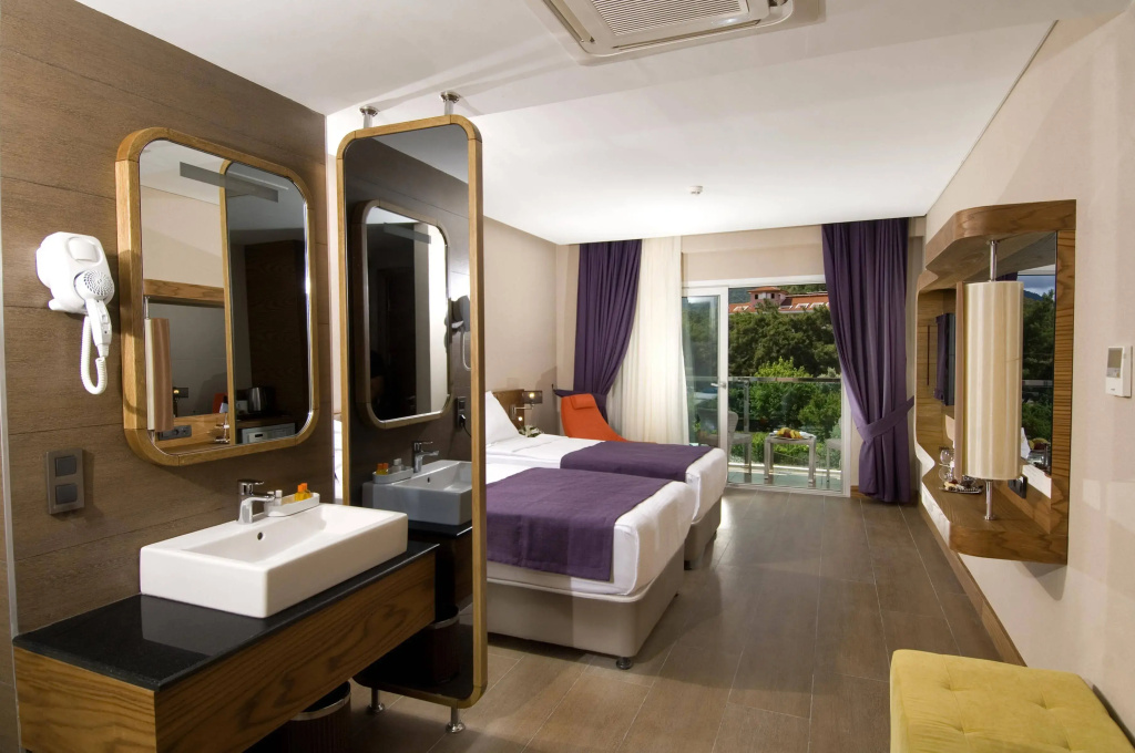 Casa De Maris Spa & Resort Hotel Adult Only 16 Plus