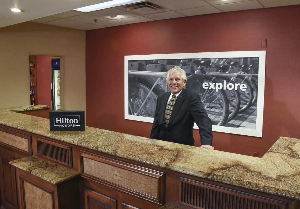 Hampton Inn & Suites Youngstown-Canfield