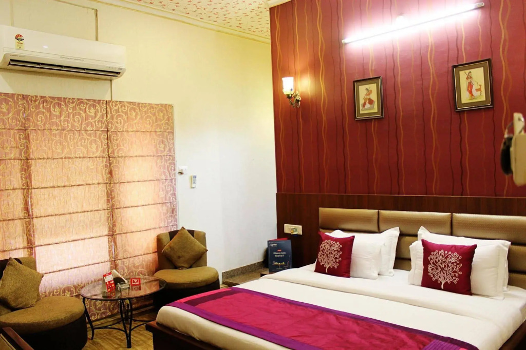 Hotel Aashyana