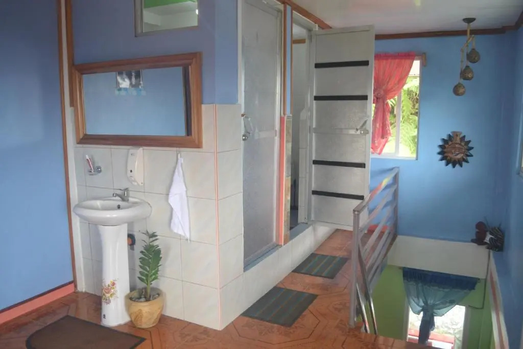 BANAUE EVERGREEN HOSTEL AND RESTAURANT