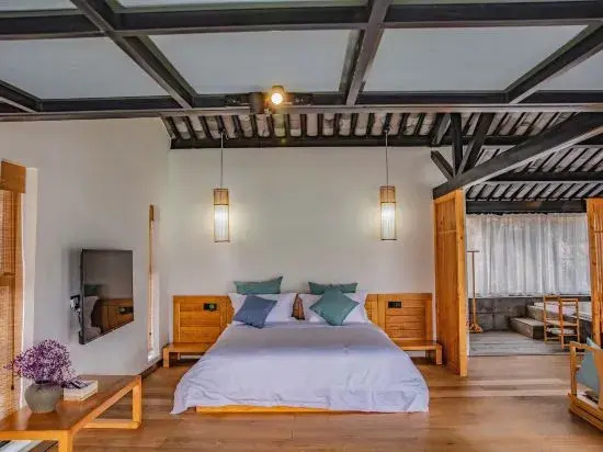 Waterside Beautiful villa