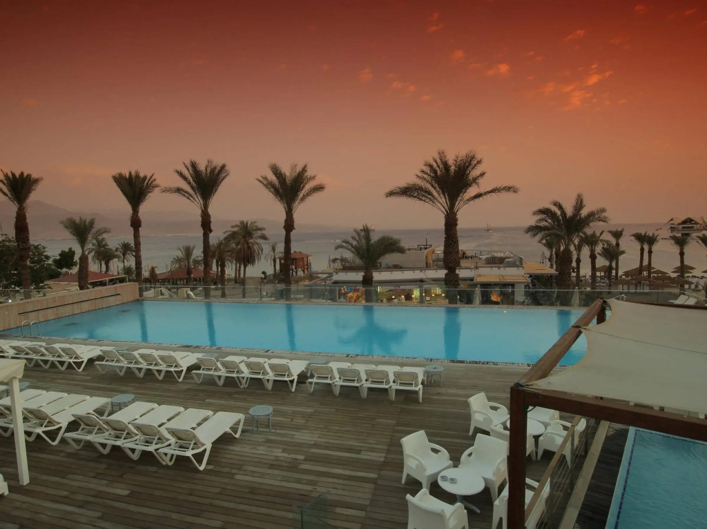 Astral Maris Hotel