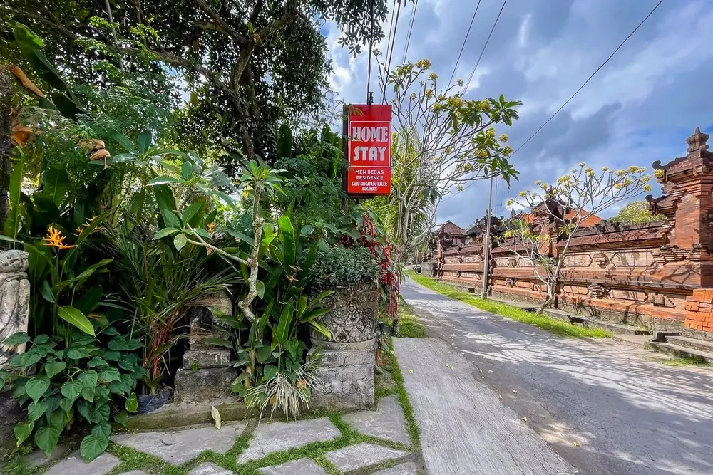 Men Bebas Homestay near Ubud Mitra RedDoorz