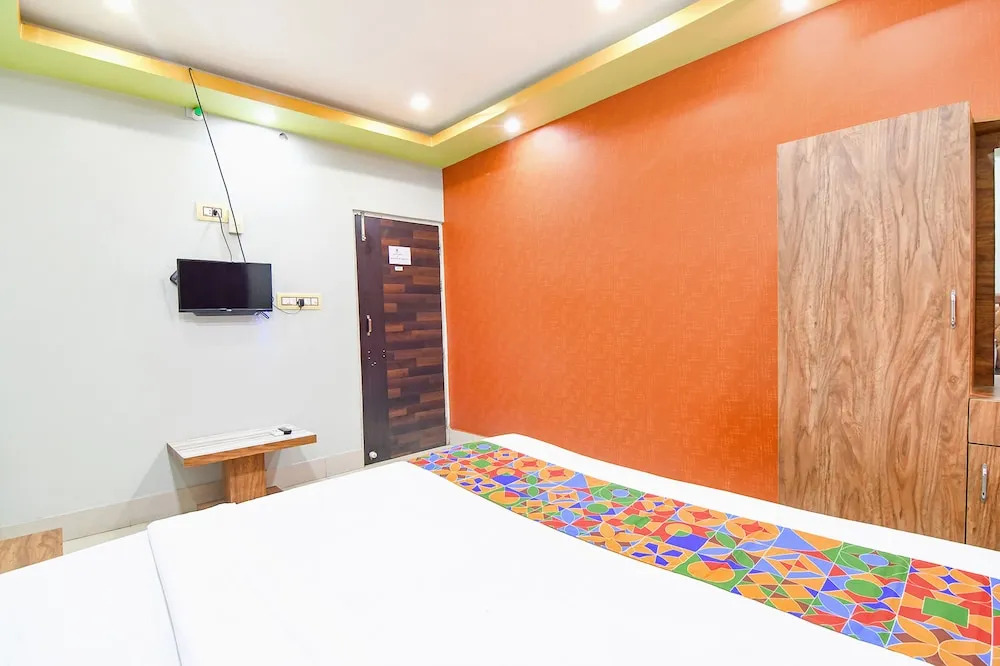 FabHotel Iubit