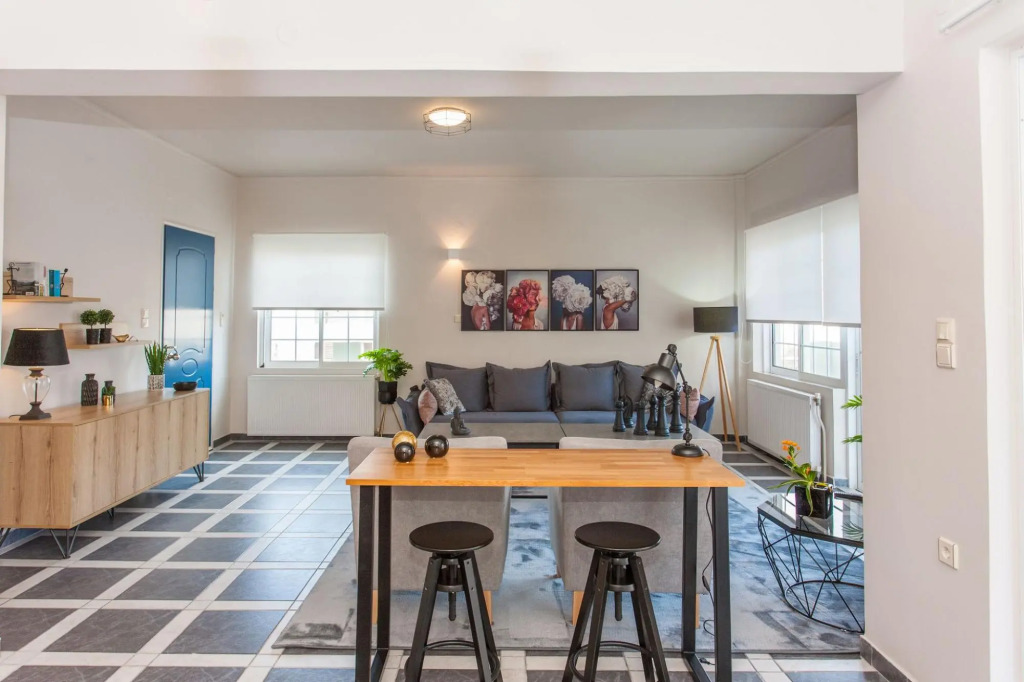 Nima's Beach Apartment