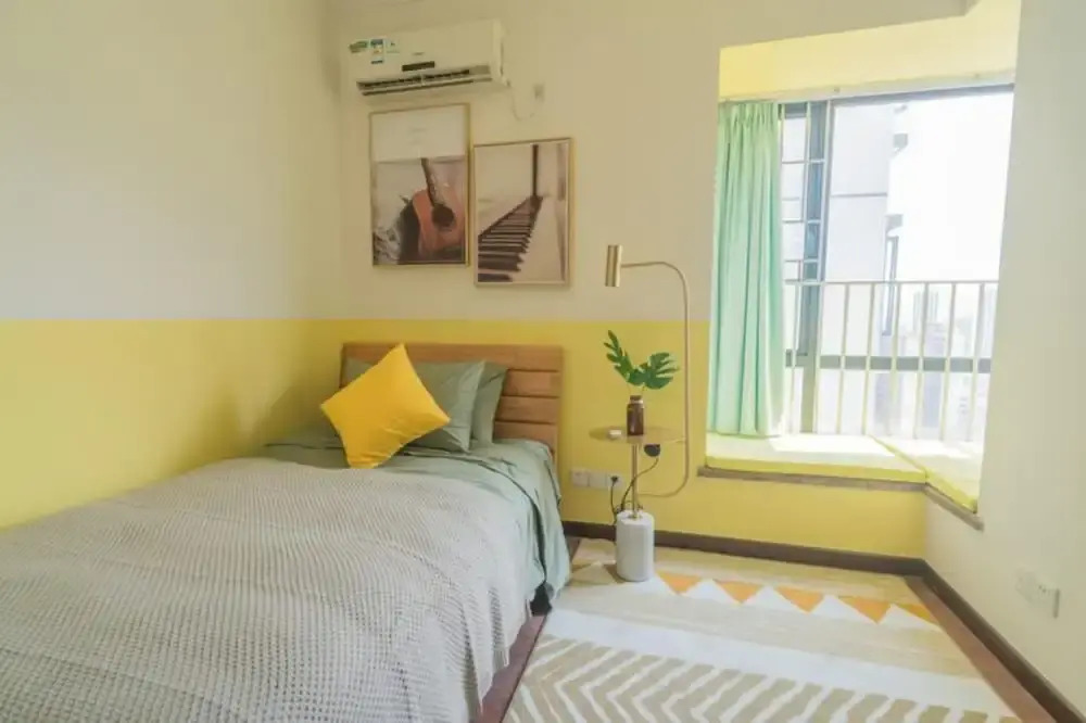 Locals Boutique Apartment Huafa Plaza 13