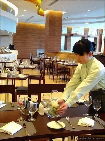 Crowne Plaza Lake Malaren