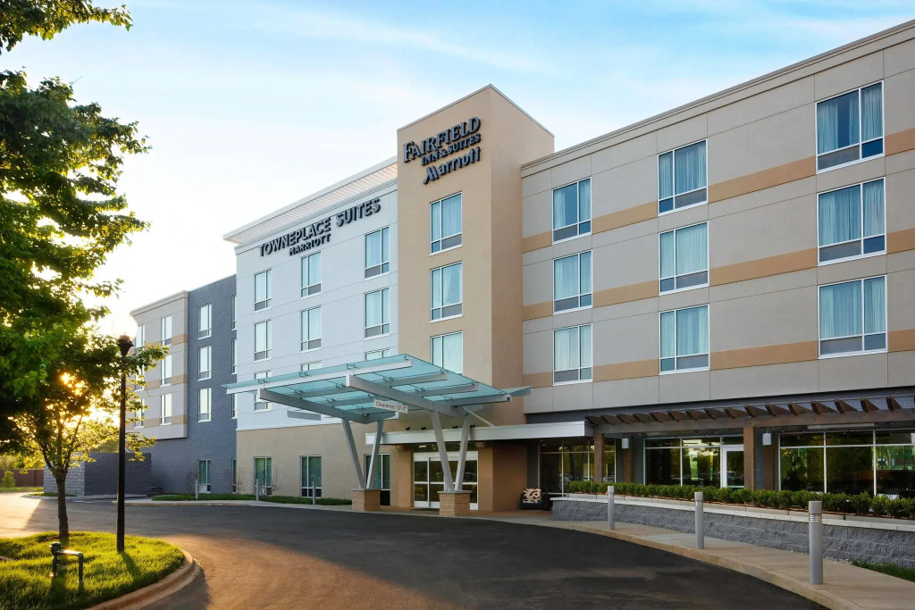 Fairfield Inn & Suites By Marriott Louisville Northeast