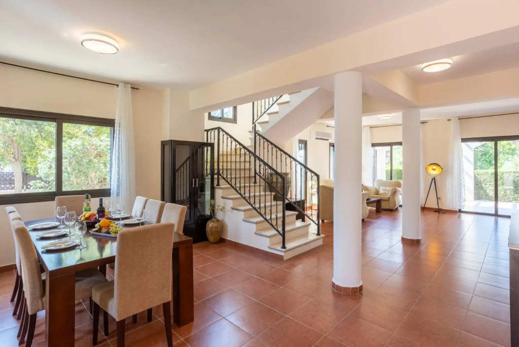 Villa Iliana